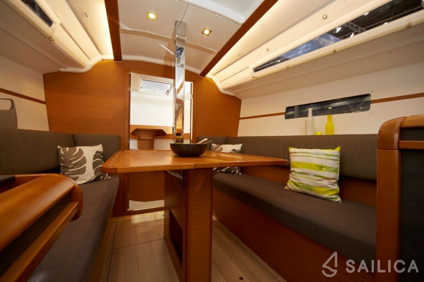 Sun Odyssey 349 - Yacht Charter Sailica