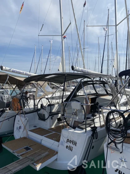 Sun Odyssey 349 - Yacht Charter Sailica