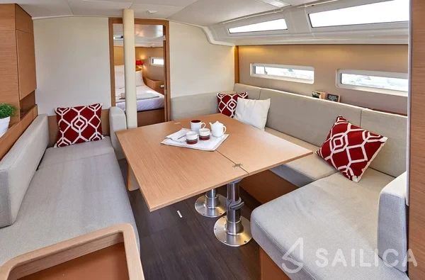 Sun Odyssey 410 - Yacht Charter Sailica