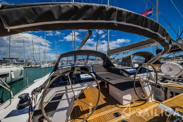 Hanse 460 - Yacht Charter Sailica