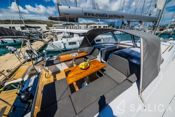 Hanse 460 - Yacht Charter Sailica