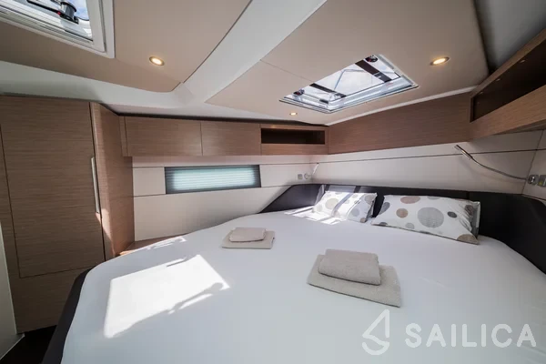 Hanse 460 - Yacht Charter Sailica