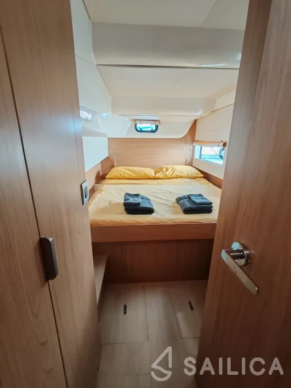 Bali Catsmart - Yacht Charter Sailica