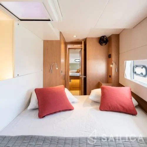 Bali Catsmart - Yacht Charter Sailica