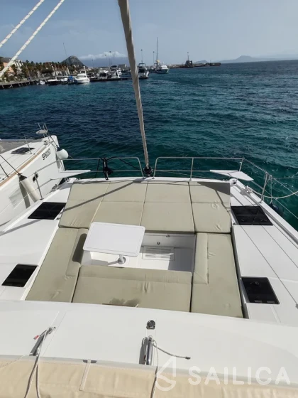 Bali Catsmart - Yacht Charter Sailica