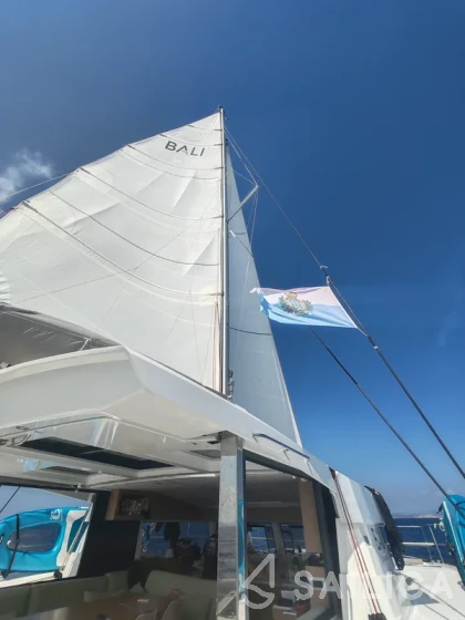 Bali Catsmart - Yacht Charter Sailica