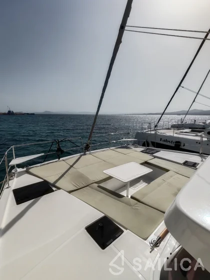 Bali Catsmart - Yacht Charter Sailica