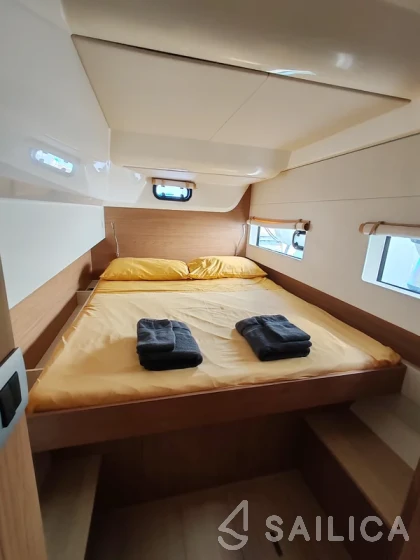 Bali Catsmart - Yacht Charter Sailica