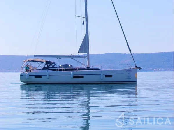 Bavaria C50 - Yacht Charter Sailica