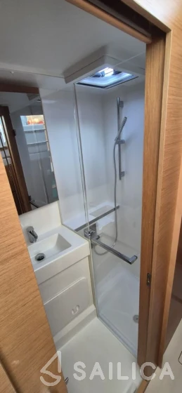 Excess 11 - Yacht Charter Sailica