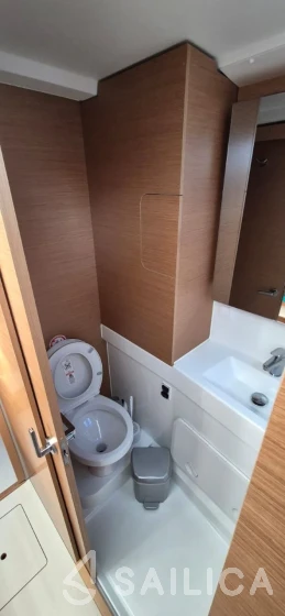 Excess 11 - Yacht Charter Sailica