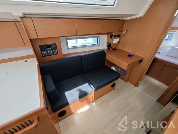 Bavaria C42 - Yacht Charter Sailica