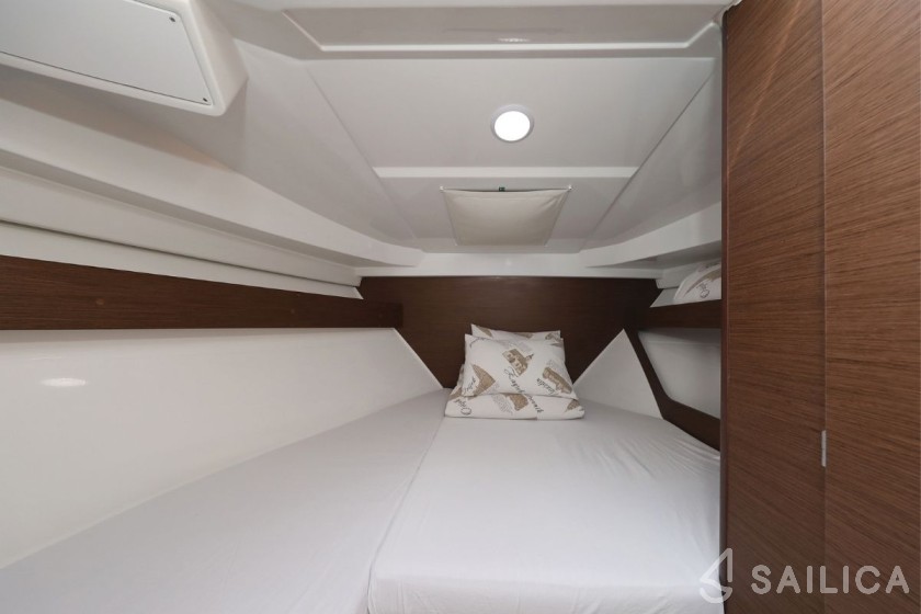 Merry Fisher 795 - Yacht Charter Sailica