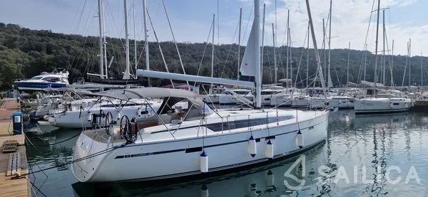 Bavaria 46 Cruiser - Yacht Charter Sailica