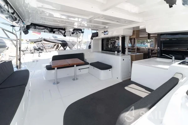 Lagoon 46  - Yacht Charter Sailica