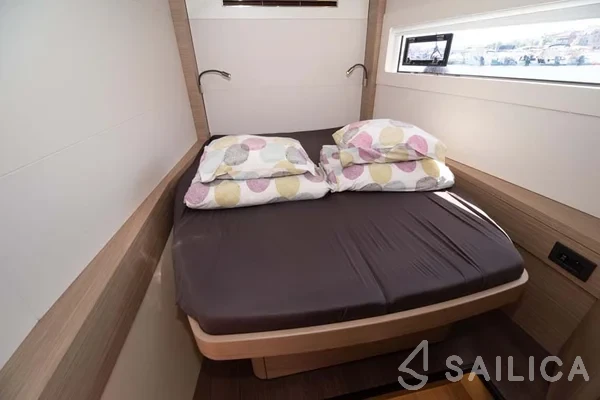 Lagoon 46  - Yacht Charter Sailica