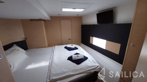 Dufour 48 - Yacht Charter Sailica