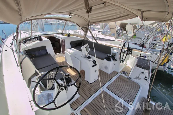 Sun Odyssey 490 - Yacht Charter Sailica