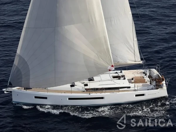 Sun Odyssey 490 - Yacht Charter Sailica
