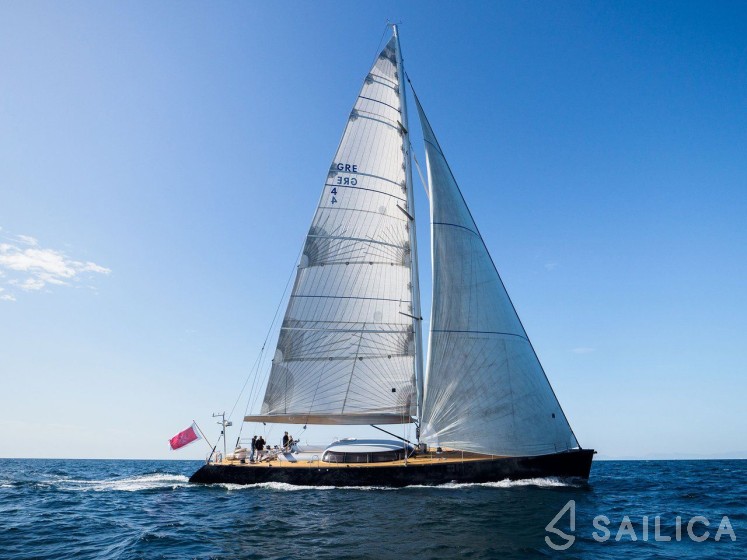 Garcia Yachts 86 - Yacht Charter Sailica