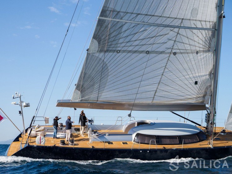 Garcia Yachts 86 - Yacht Charter Sailica