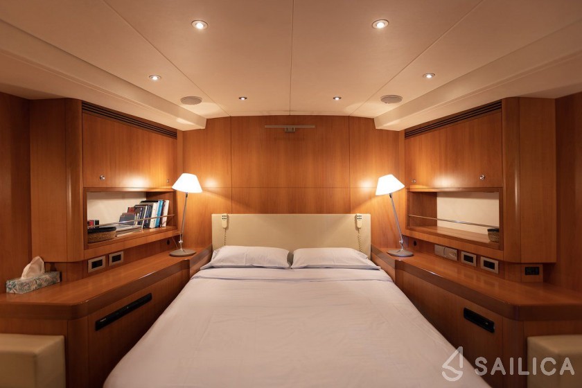 Garcia Yachts 86 - Yacht Charter Sailica