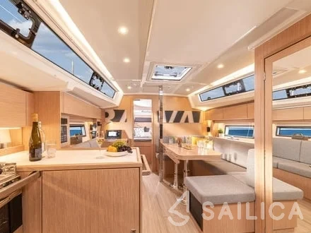 Bavaria C38 - Yacht Charter Sailica