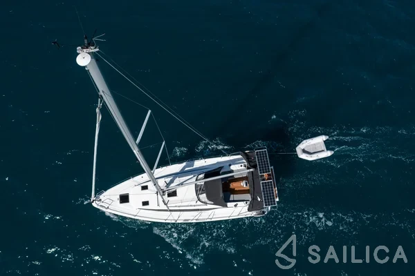 Bavaria C38 - Yacht Charter Sailica