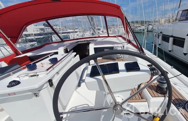 Oceanis 46.1 - Yacht Charter Sailica