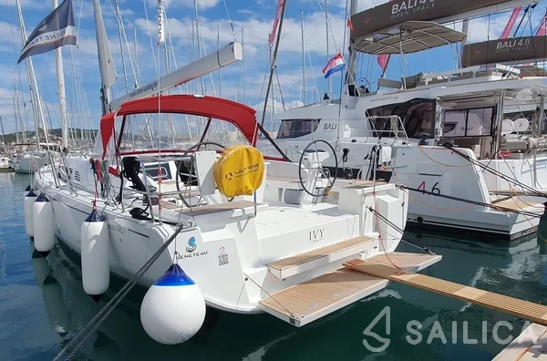 Oceanis 46.1 - Yacht Charter Sailica