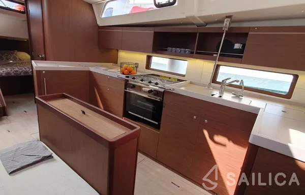 Oceanis 46.1 - Yacht Charter Sailica