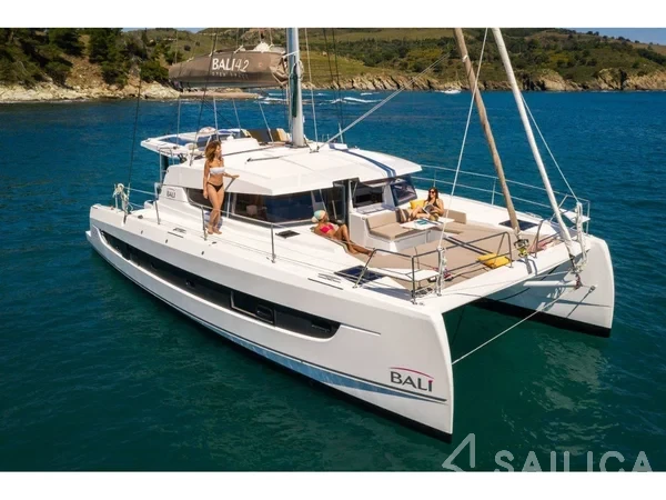 Bali 4.2 - Yacht Charter Sailica