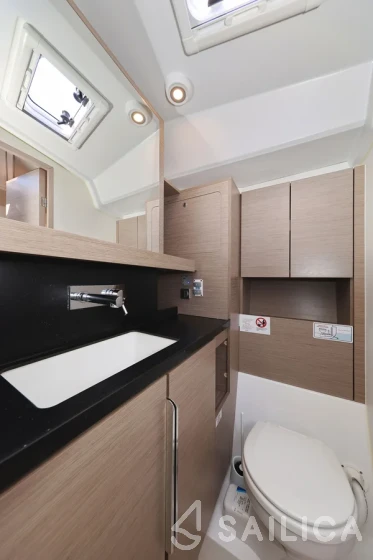 Hanse 460 - Yacht Charter Sailica