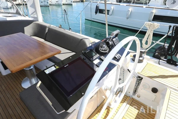 Hanse 460 - Yacht Charter Sailica