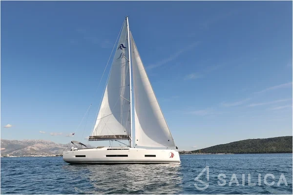 Hanse 510 - Yacht Charter Sailica