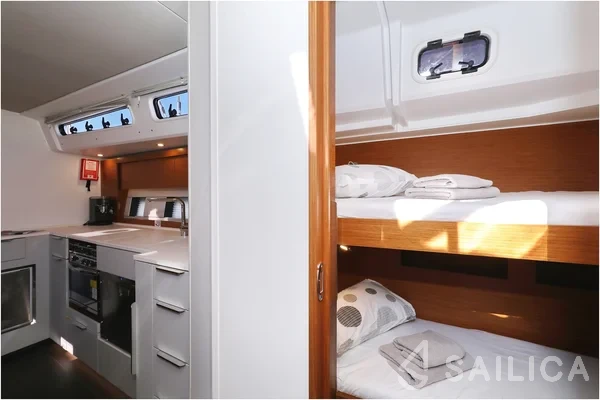 Hanse 510 - Yacht Charter Sailica