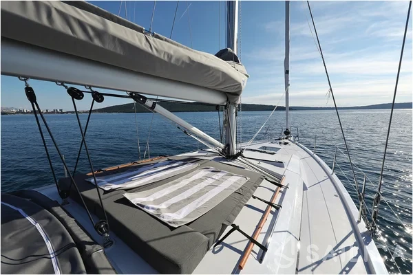 Hanse 510 - Yacht Charter Sailica