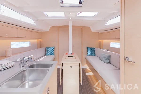 Dufour 37 - Yacht Charter Sailica