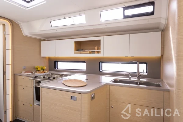 Dufour 41 - Yacht Charter Sailica