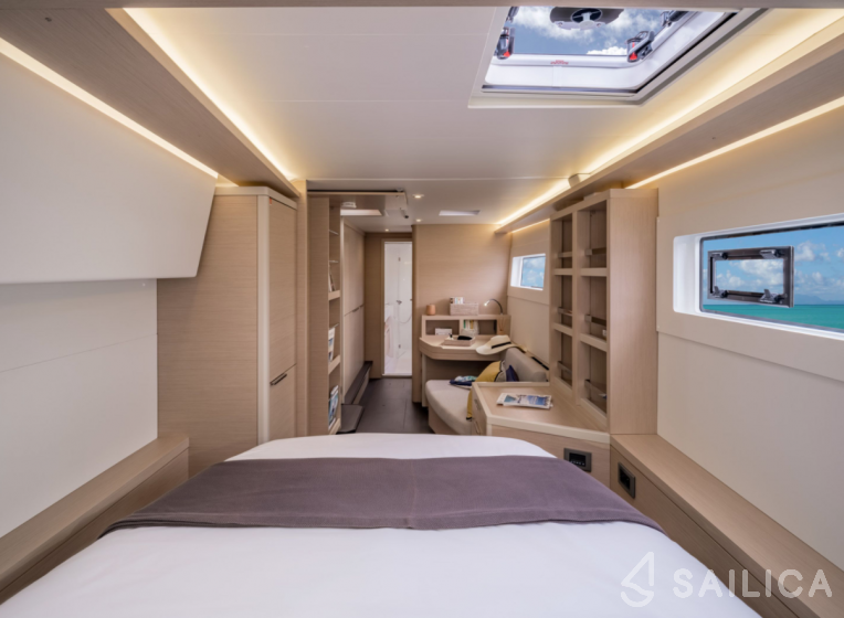 Lagoon 46  - Yacht Charter Sailica