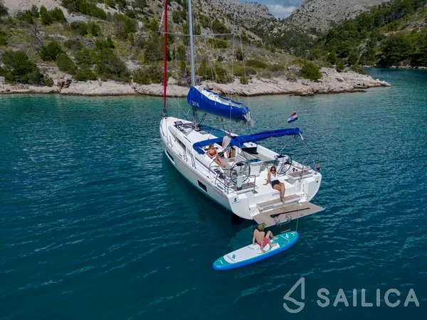 Oceanis 46.1 - Yacht Charter Sailica