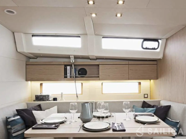 Oceanis 46.1 - Yacht Charter Sailica