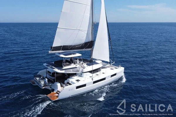 Lagoon 51 - Yacht Charter Sailica