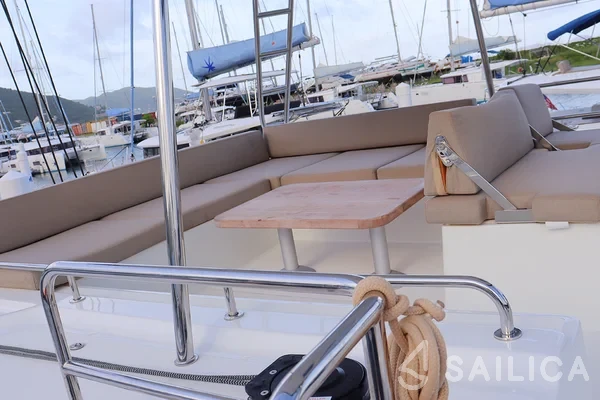 Lagoon 51 - Yacht Charter Sailica