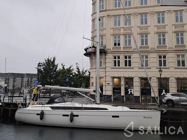 Bavaria 46 Cruiser - Yacht Charter Sailica