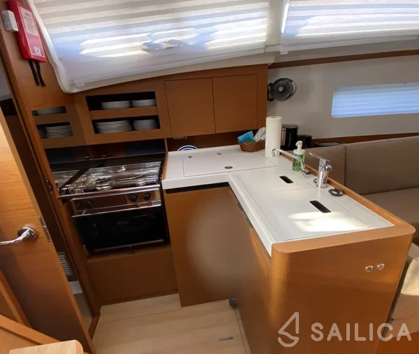 Sun Odyssey 380 - Yacht Charter Sailica