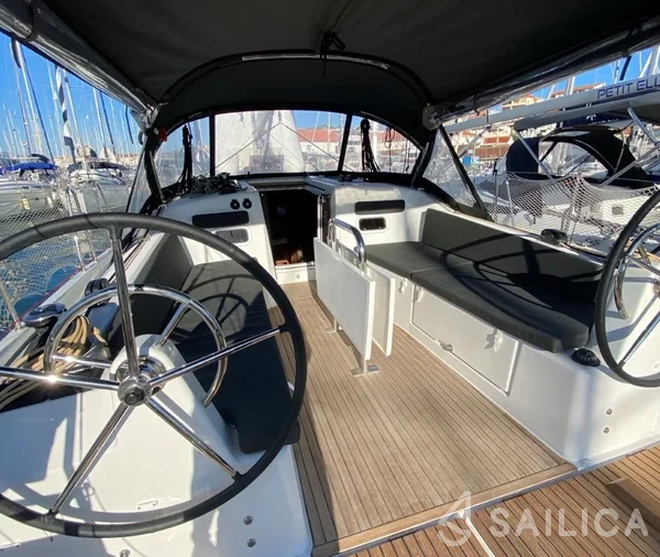 Sun Odyssey 380 - Yacht Charter Sailica