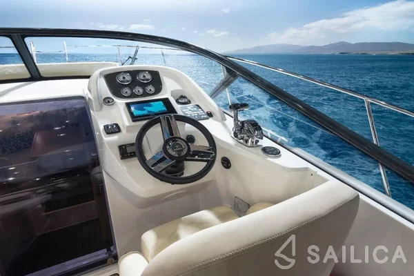 Bavaria S29 - Yacht Charter Sailica