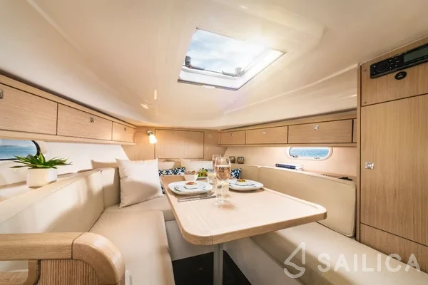 Bavaria S29 - Yacht Charter Sailica