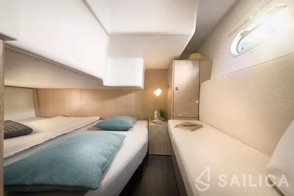 Bavaria S29 - Yacht Charter Sailica